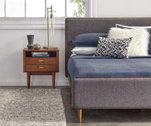 Load image into Gallery viewer, Holfred Nightstand